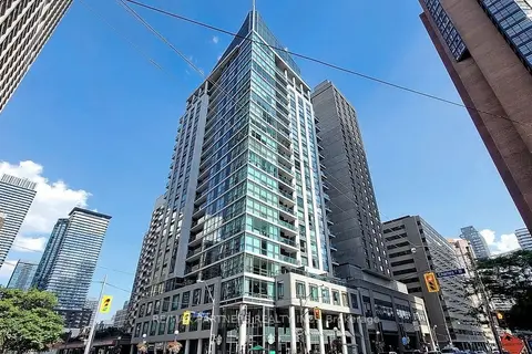 1121 Bay Street 908