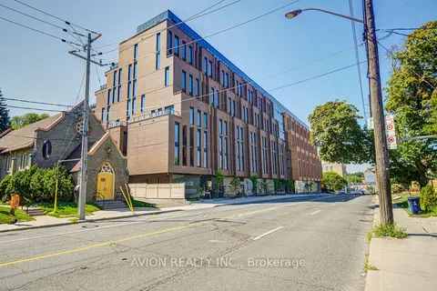 1720 bayview Avenue 321