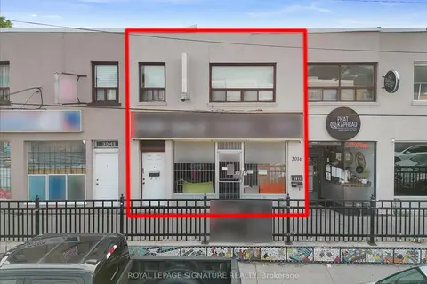 3016 Bathurst Street