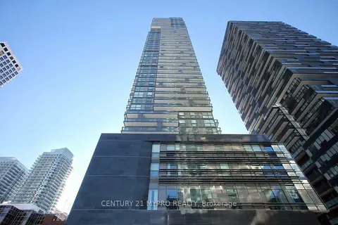 39 Roehampton Avenue #412