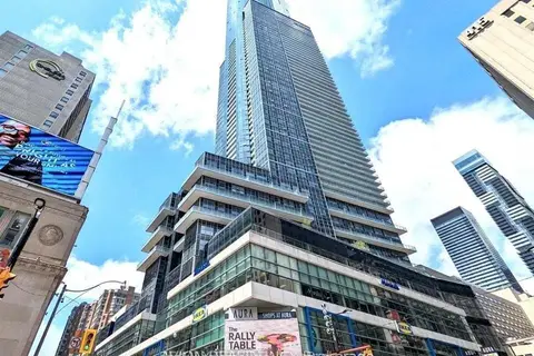 384 Yonge Street 71
