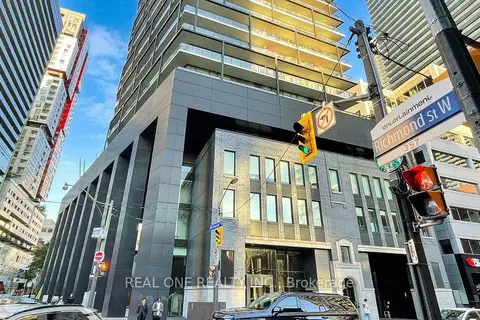125 Peter Street 3409