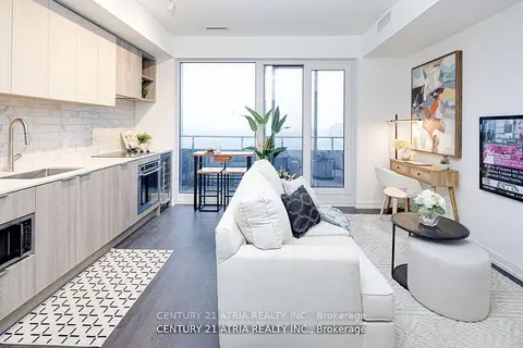 2020 Bathurst Street 1810