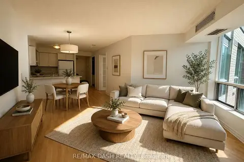 109 Front Street E 1113