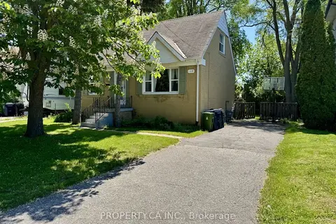 109 Pleasant Avenue