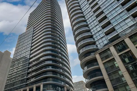 25 Carlton Street 603