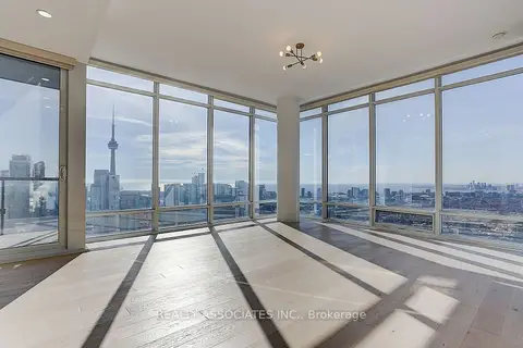 488 University Avenue 4310