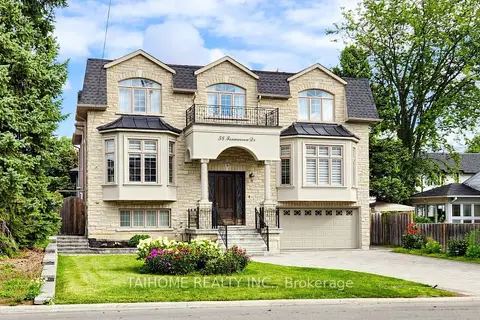 38 Foxwarren Drive