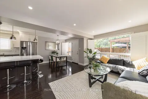 2 Lynedock Crescent