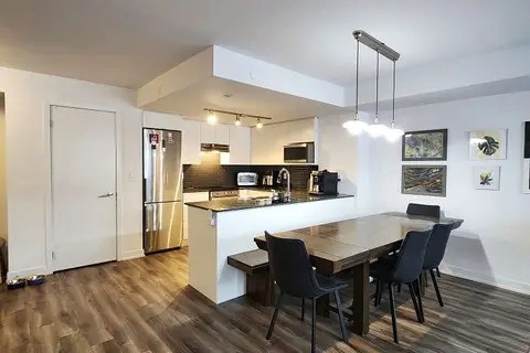 106 Varna Drive 7