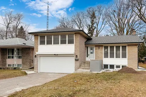 6 Deering Crescent