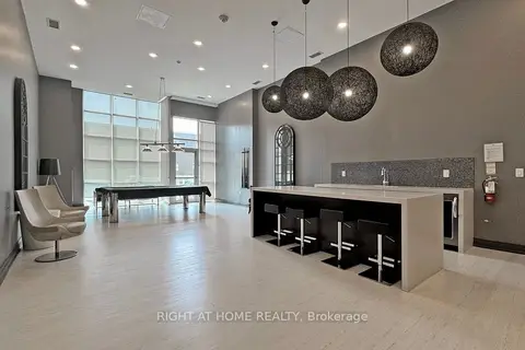 125 Western Battery Road 2415