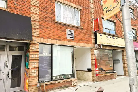 825 BLOOR Street W