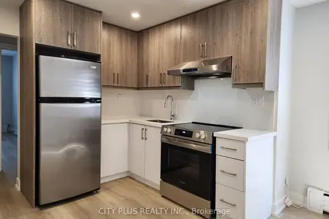3547 Bathurst Street 2