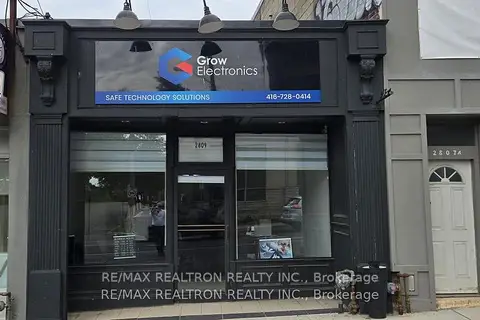2809 Bathurst Street N