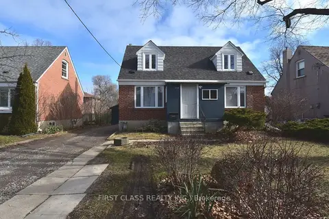 319 Senlac Road Back