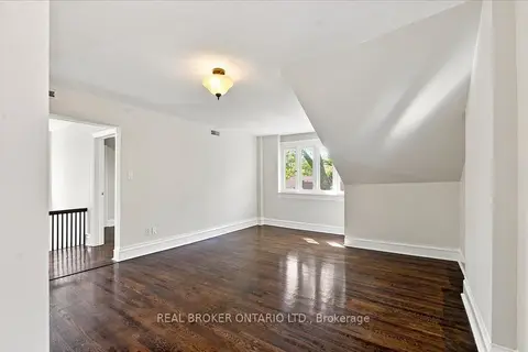 12 Foxbar Road 3