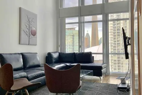 15 Fort York Boulevard 2808