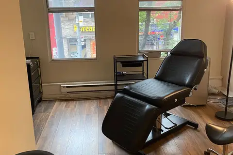 265 Queen Street W 2nd Floor