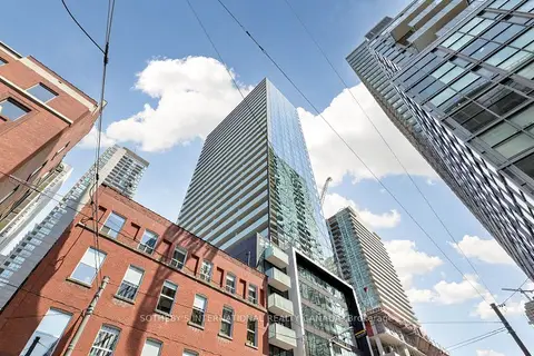 11 Charlotte Street 2807