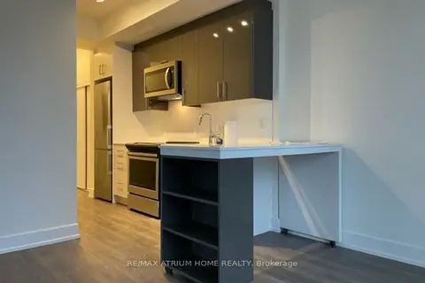180 Fairview Mall Drive 1506