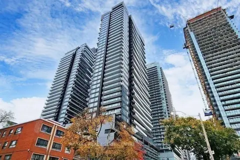 127 Broadway Avenue 2505