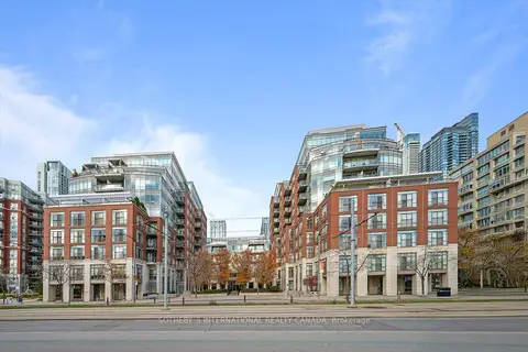 500 Queens Quay W PH1001W
