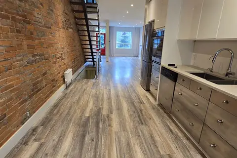348 Dupont Street