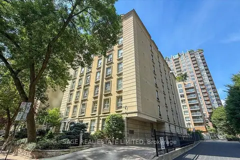 88 Charles Street E 208
