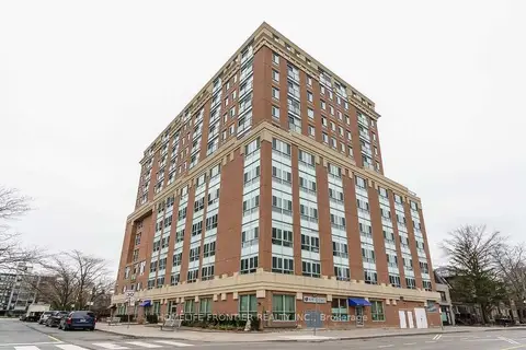 15 Maplewood Avenue 709
