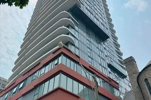 280 Dundas Street W 1205