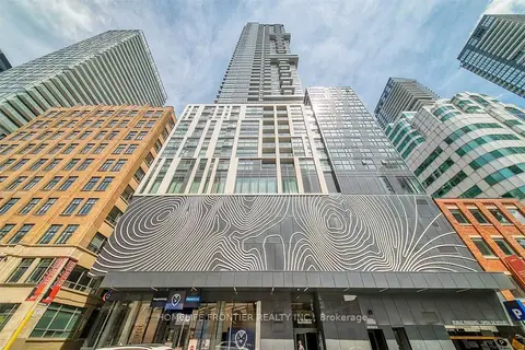 87 Peter Street 1103