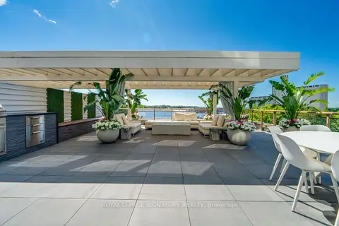 500 Queens Quay W 602E