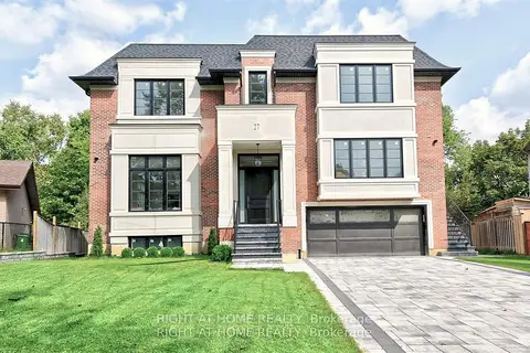 27 Hurlingham Crescent