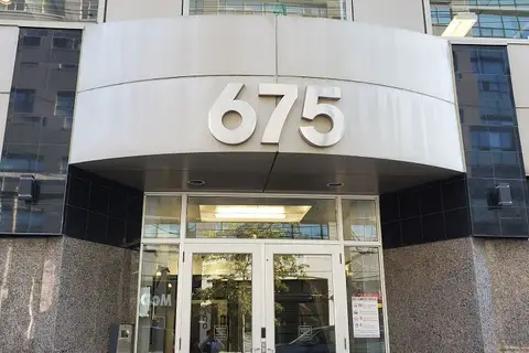 675 King Street W 302
