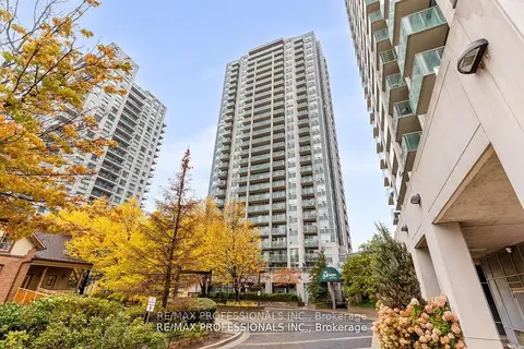 18 Harrison Garden Boulevard 706