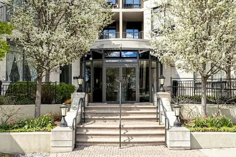 16 Dallimore Circle 414