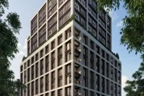 123 Portland Street 707