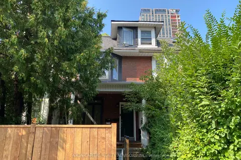 490 Gladstone Avenue