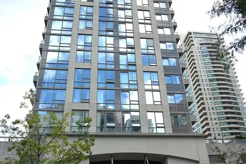 35 Hollywood Avenue 1606