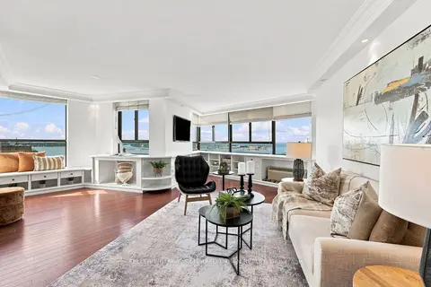 270 Queens Quay W 1201/02