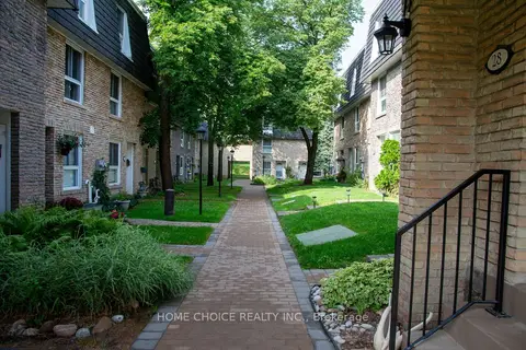 28 Tangle Briarway