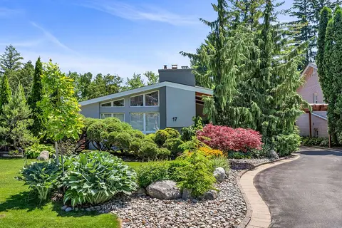 17 Kestell Lane