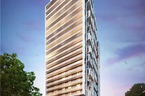 188 Fairview Mall Drive N 906