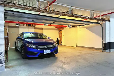 763 Bay Street Parking