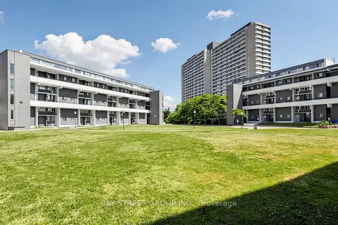 55 Sunny Glenway 302