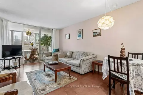 15 Maitland Place 204