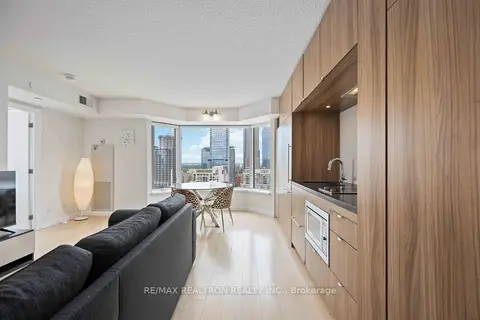 155 Yorkville Avenue 2604