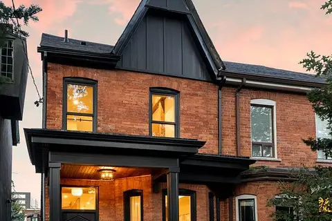 71 Robert Street