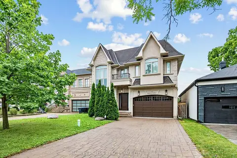 125 Bannockburn Avenue